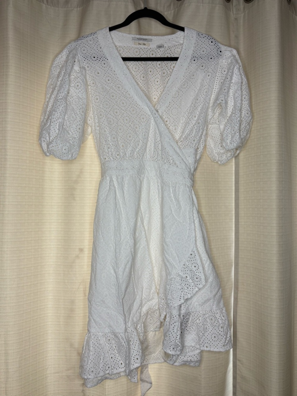 Scotch & Soda White Eyelet Broderie Anglaise Wrap Mini Dress with Puff Sleeves
